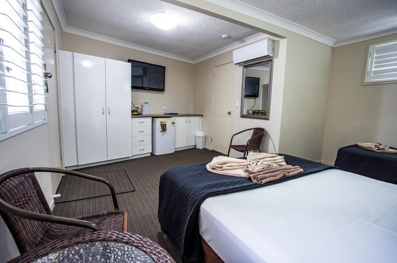 Tropicana Motel Гоулд Коуст Екстериор снимка