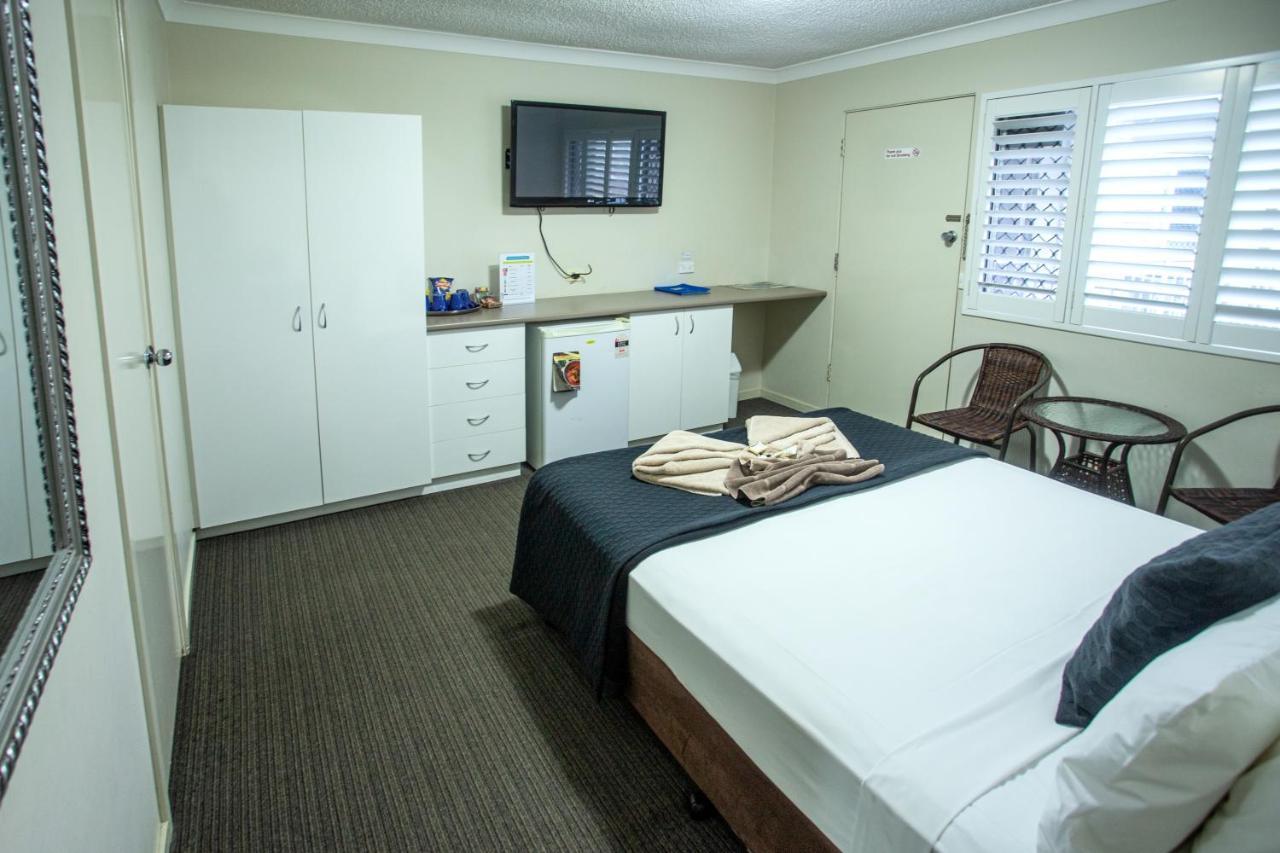 Tropicana Motel Гоулд Коуст Екстериор снимка