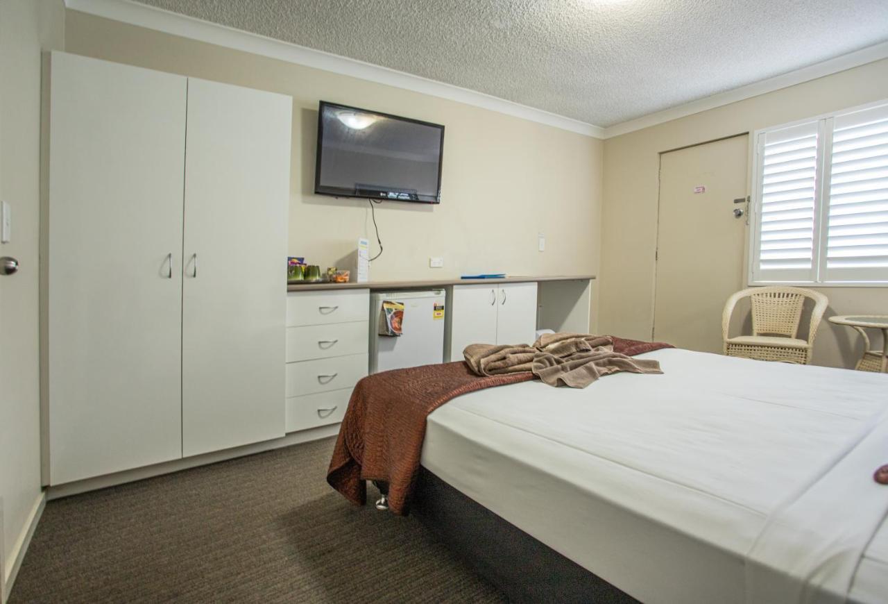 Tropicana Motel Гоулд Коуст Екстериор снимка