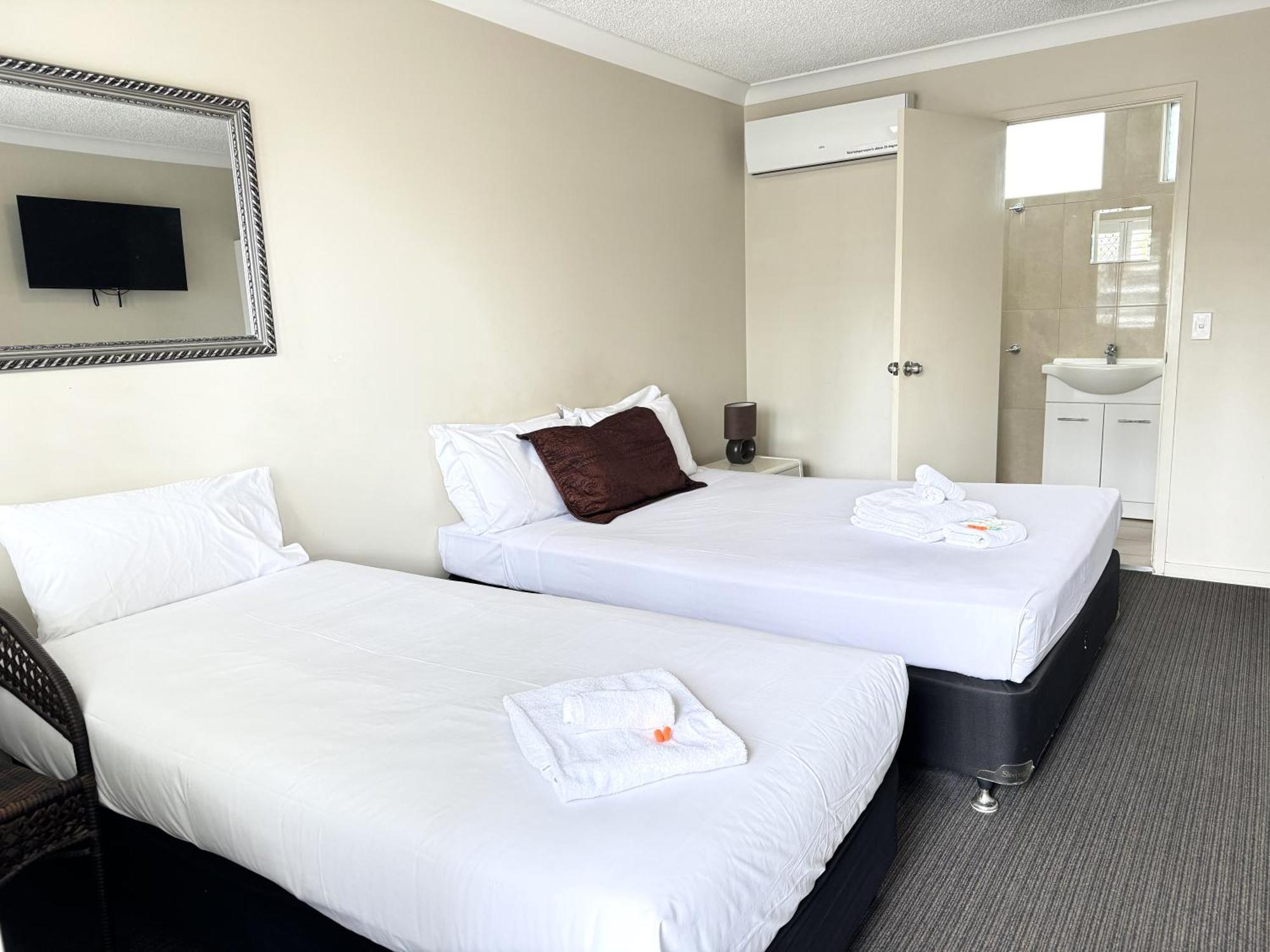 Tropicana Motel Гоулд Коуст Екстериор снимка
