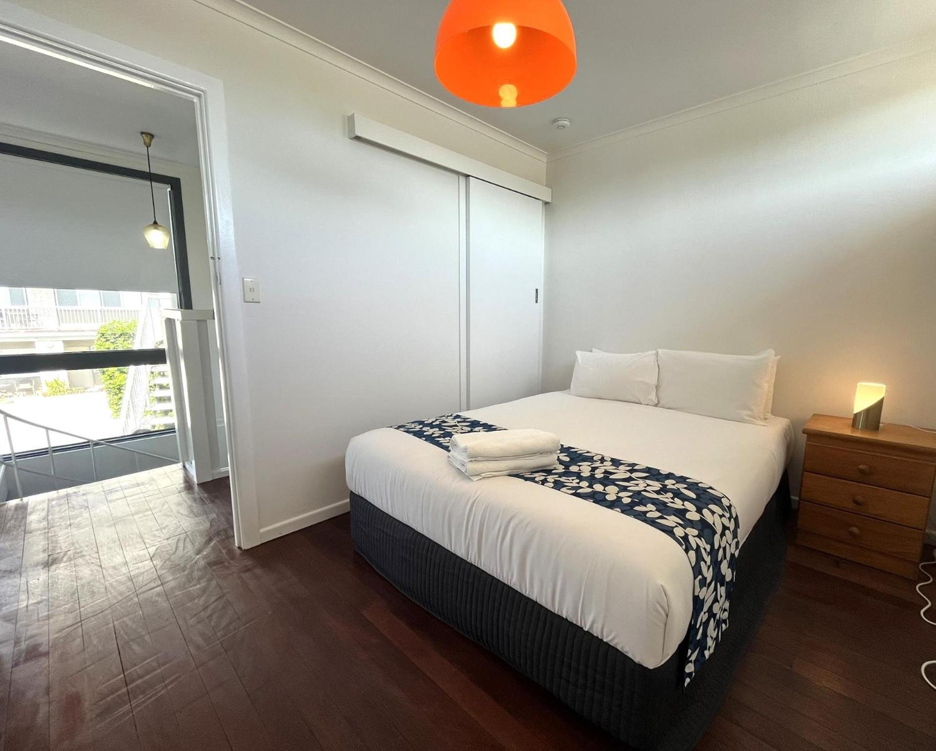 Tropicana Motel Гоулд Коуст Екстериор снимка